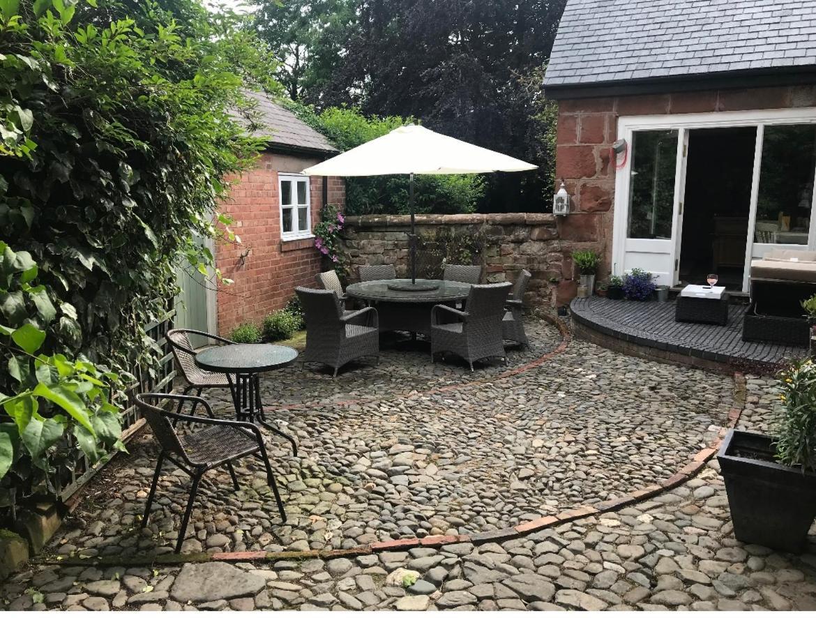 Pear Tree Cottage Courtyard 什鲁斯伯里 外观 照片
