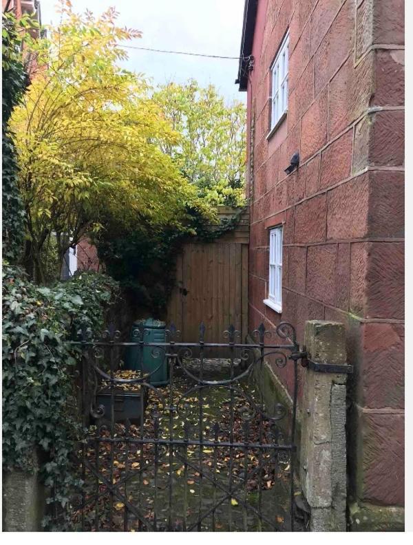 Pear Tree Cottage Courtyard 什鲁斯伯里 外观 照片